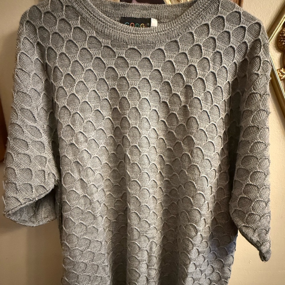 COOGI Gray Textured Knit Sweater